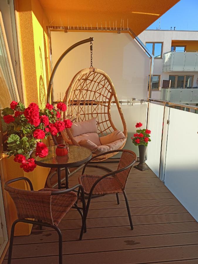 Apartament Fala-Miodowy Dom Колобжег Экстерьер фото